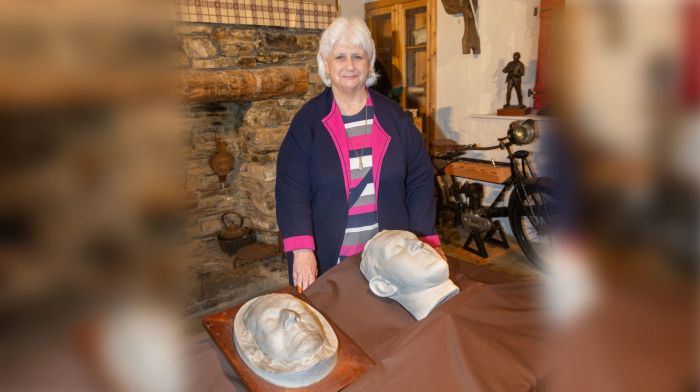 Michael Collins death masks are unveiled at Castleview Image