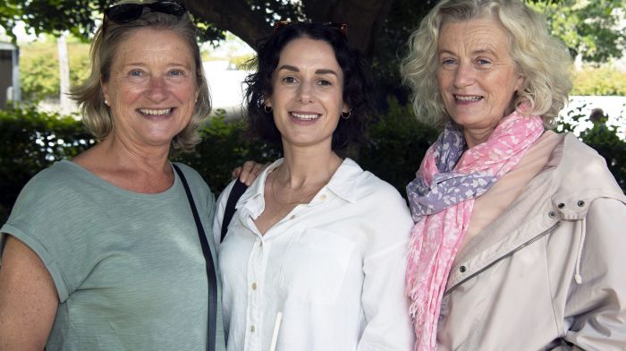 Aoife Hodnett, home on holiday from Vancouver, with Nuala Gallwey (left) and Dee Hodnett, from Clonakilty.  (Photo: Martin Walsh)