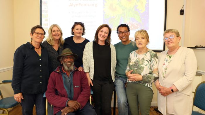 Nikki Keeling, Deirdre Pyburn, Ellen Logan, Nuala Hegarty, Eileen McCarthy, Gene, Shannon and Jessica Reeves at the launch of the new online prints store of the late Alyn Fenn at the Satellite Centre in Schull.  (Photo: Carlos Benlayo)