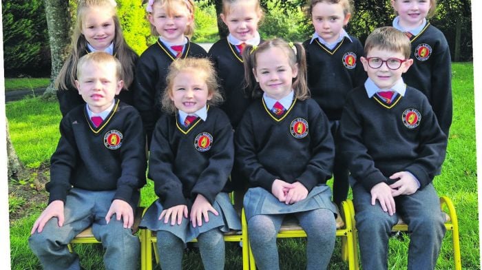 On their fi rst day at Caheragh NS were Alice Murphy, Eimear Bohane, Eoin O’Sullivan,
Hannah Lynch, Hannah Hurley, Cillian Murphy, Rhiannon McCarthy O’Donovan, Ruby
Murphy and Maura O’Donovan.