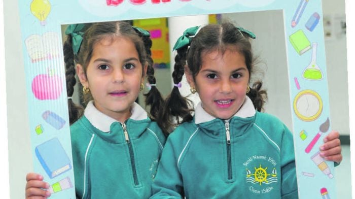 Twins Mona and Dalal Alnajjir from Kinsale at Scoil
Naomh Eltin. (Photo: John Allen)