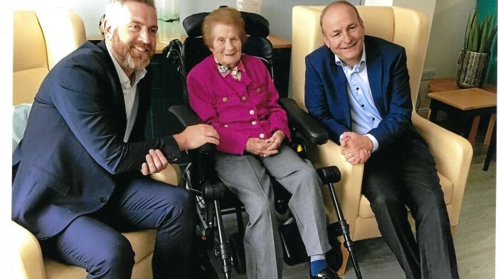 Anna Callanan had an unexpected surprise on her 103rd birthday at Clonakilty Community Hospital Dochas Ward when Christopher O’Sullivan TD and Tánaiste Micheál Martin stopped in for a visit.