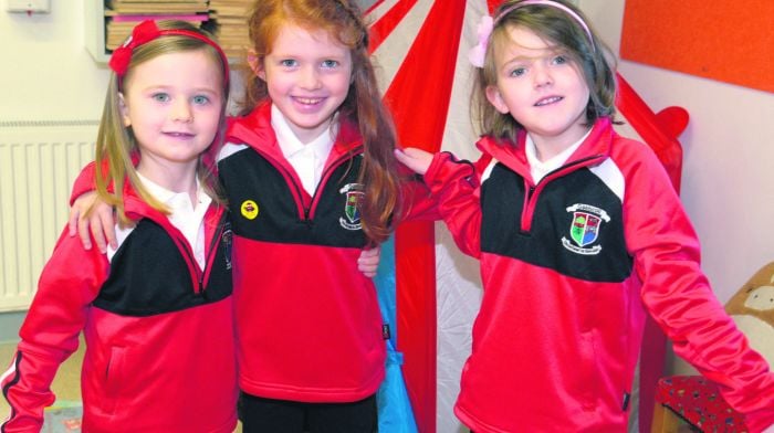 At Gaelscoil Dhroichead na Banndan were Anna Ní Chathain, Fiadh Nic Bhaird and Siún Ní Chonchúir. (Photo: Denis Boyle)