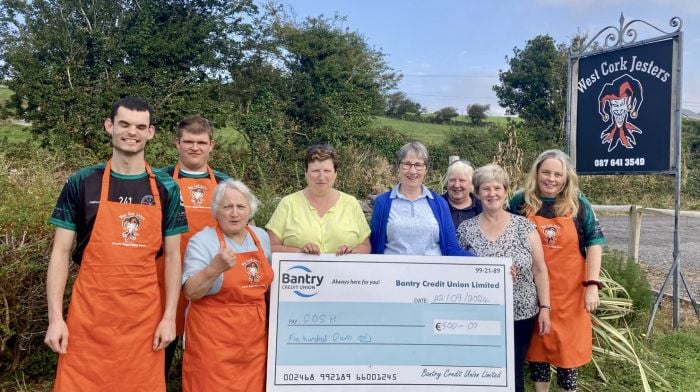 The West Cork Jesters helped the Gortalassa Old School House (Gosh) raise funds to repair their roof by hosting a coffee morning and bake sale in Durrus at the Jesters’ clubhouse. A cheque of €500 was subsequently presented to Gosh.  From left: Paul Colgan, Chris Walsh, Finola Murphy, Carol Baker, Marion O’Brien, Kriss Mitchel, Gillian Kingston and Christine Colgan.