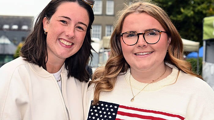 On a shopping trip to Clonakilty were Midleton ladies Sinead McLoughlin (left) and Adelina Corigliano.  (Photo: Martin Walsh)