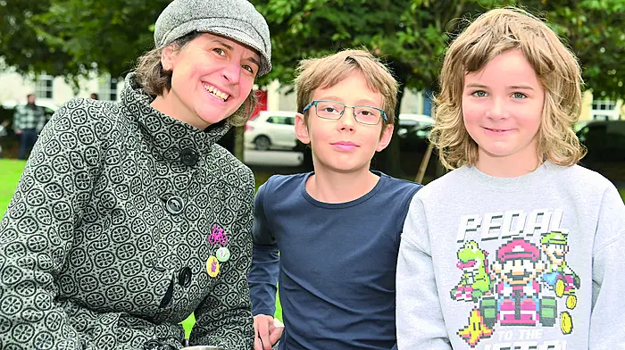 Enjoying a break in Kennedy Park were (from left): Allison Roberts, Martin Haug and Ari Grounds, all from Clonakilty.   (Photo: Martin Walsh)