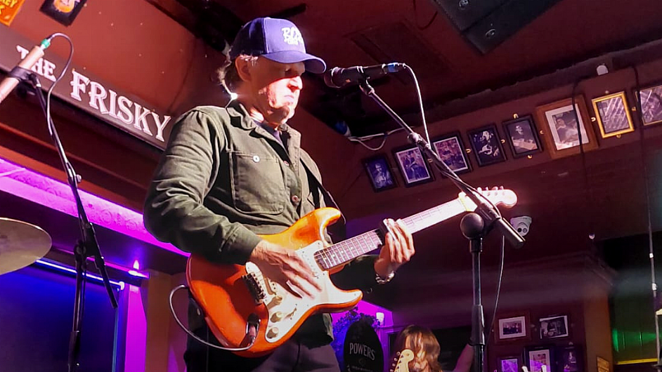 WATCH: Internationally renowned blues guitarist Joe Bonamassa performing at The Oliver Plunkett in Cork Image