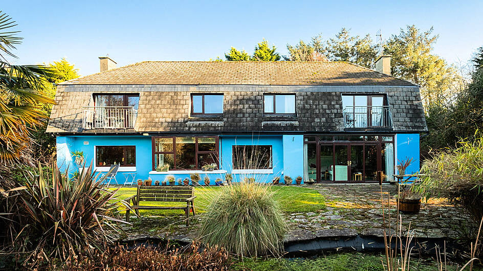 HOUSE OF THE WEEK: Five-bedroom house outside Skibbereen asking €425,000 Image