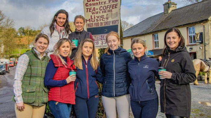 At the Connonagh Cheval Ride in aid of Leap and Glandore Community Playschool were,
from left, Kate Murray, Diane O’Neill, Aishling Twomey, Naoise Hayden, Marie O’Mahony,
Nadine Harte, Siobhán O’Mahony and Sinead Dalton. (Photo: Gearoid Holland)