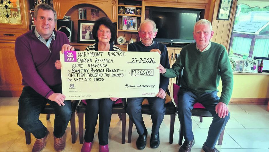 Drimoleague family’s festive display raises over €19,000 Image