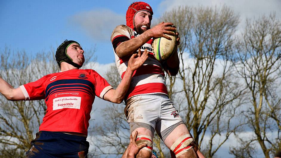 Skibbereen close in on top four spot in Division 1 Image