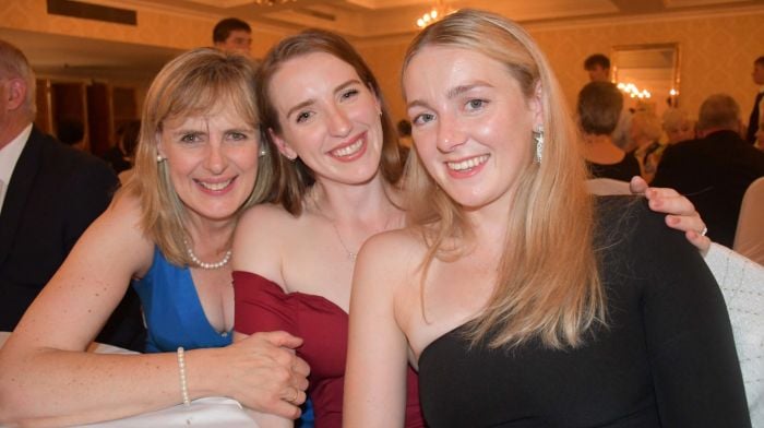 Having a wonderful night at Skibbereen Rowing Club's Olympic Ball celebration night were Mary and Emily Hegarty and Aoife Casey. Photo; Anne Minihane.