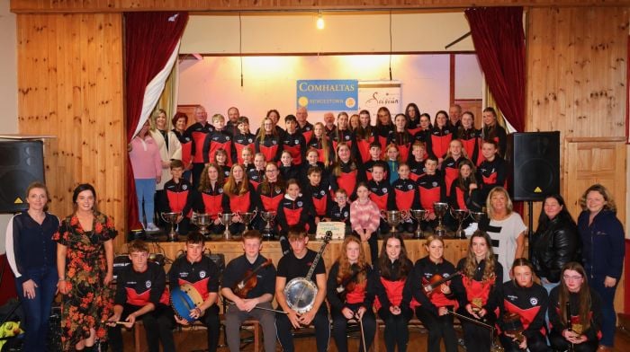 Newcestown Comhaltas celebrated 21 years last Sunday with a concert in the parish hall.