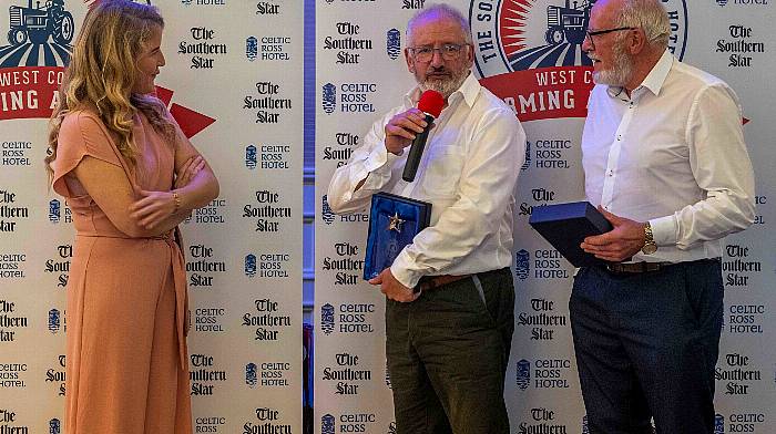 Rosscarbery, West Cork, Ireland. 1st Nov, 2024. The Southern Star held its 2024 Farming Awards on Friday last, at the Celtic Ross Hotel, Rosscarbery. Event MC Judie Russell with award winners Paddy Barrett & John McNamara. Photo: Andy Gibson.