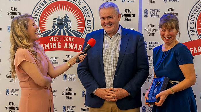 Rosscarbery, West Cork, Ireland. 1st Nov, 2024. The Southern Star held its 2024 Farming Awards on Friday last, at the Celtic Ross Hotel, Rosscarbery. Event MC Judie Russell with award winners Alan & Valerie Kingston of Glenilen Farm. Photo: Andy Gibson.