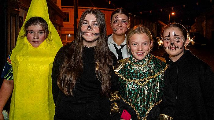 A mild, clear Halloween night in Union Hall brought out many young people for trick or treating. Enjoying the night were Amy Kearney; Mia O'Callaghan; Clodagh White; Millie O'Donoghue and Louisa Cleary, all from Union Hall. (Photo: Andy Gibson)