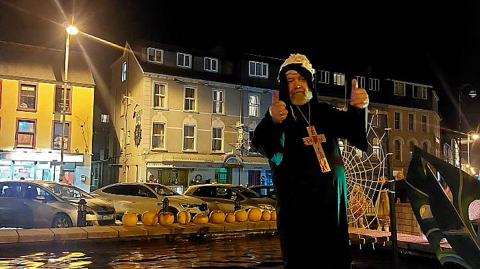 Bill Coakley from Coakley’s Décor in the spirit of things at one of the numerous events that was hosted by Bantry Business Association and a dedicated team of volunteers for this year’s Halloween festivities.