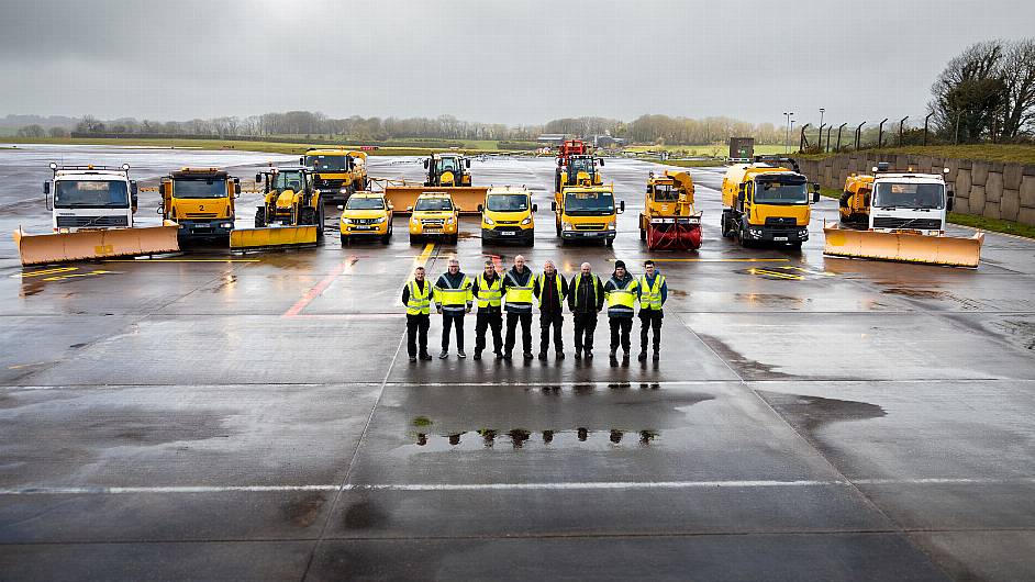 Cork Airport Snow & Ice teams at the ready ahead of forecasted drop in temperatures Image