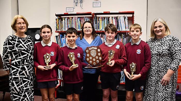 Rath National School’s quiz team of Emer Crowley, Paddy Sheehy, Tadhg Ronan and Fionn Daly were the winners of the annual Skibbereen Library quiz. Included in the photo are Veronica Whooley and Sharon O'Mahony (Skibbereen Library) and Maura Collins (principal, Rath National School)    (Photo: Anne Minihane)