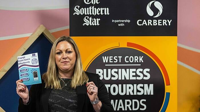 Valda Binding of takeNplace pitches to the judges. James Casey, Ciara McManamon and Ciara O'Shea of Casey's Bar and Restaurant. (Photo: Andy Gibson)