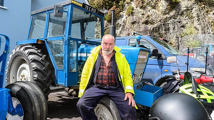 Fachtna Shannahan from Leap with his Ford tractor. Right: Enjoying the tractors were Sophie & Declan O'Sullivan and Cathy Limerick, all Union Hall.  (Photos: David Patterson, Andy Gibson)