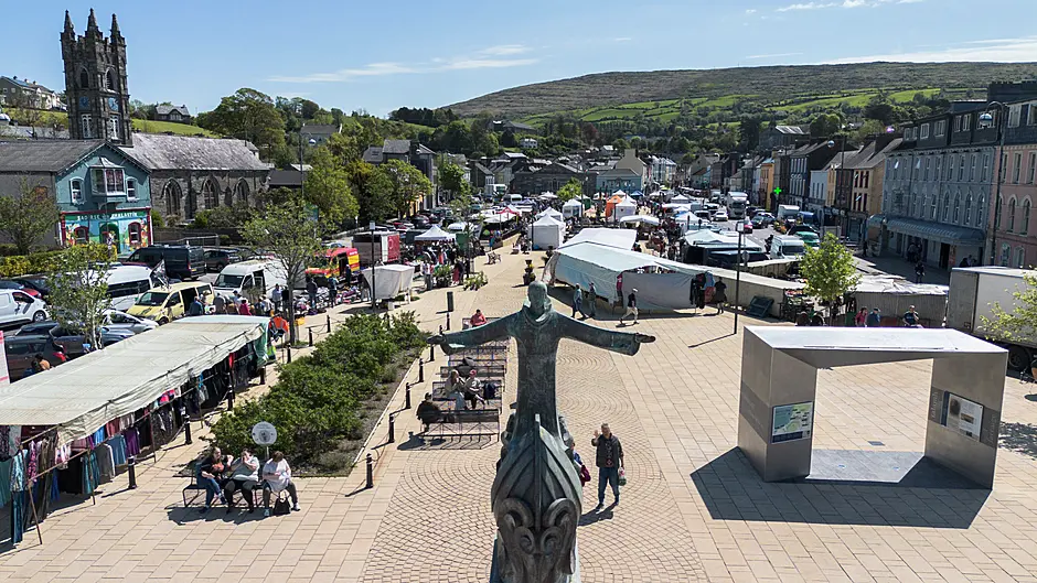Busy tourism season underway in Bantry Image