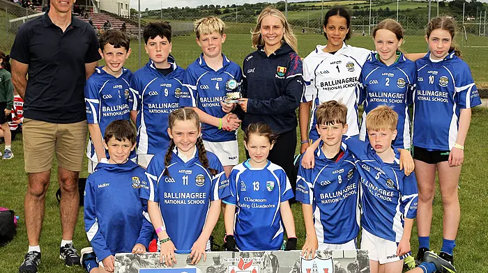 Roinn 7 Mixed runners-up Ballinagree NS with Cork football star Laura O'Mahony. (Photo: Paddy Feen)