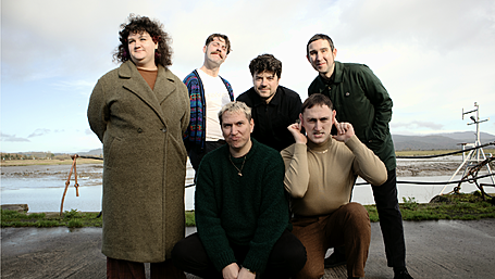 The Mary Wallopers announces intimate DeBarra’s Folk Club gig Image
