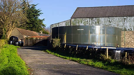 Farmers urged to act on 60% grant aid for slurry storage Image