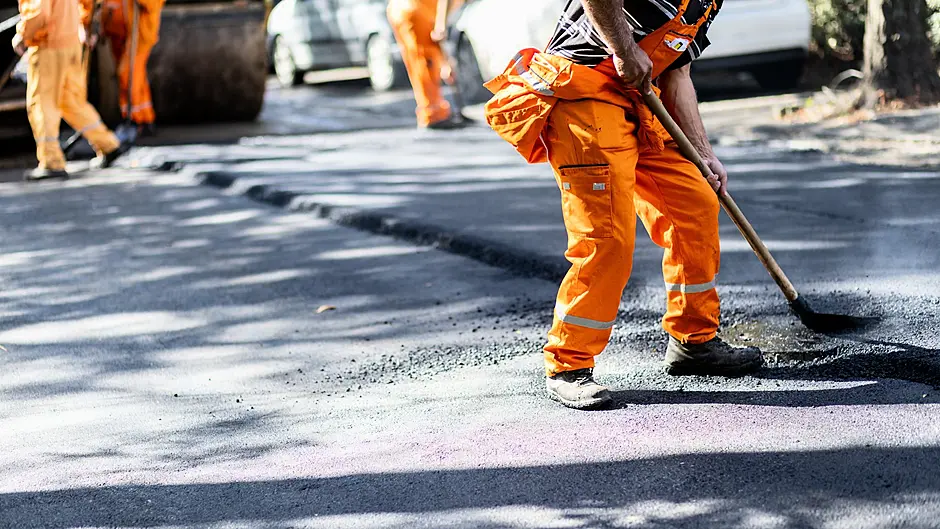 Macroom road resurfacing ‘a priority’ promises minister Image