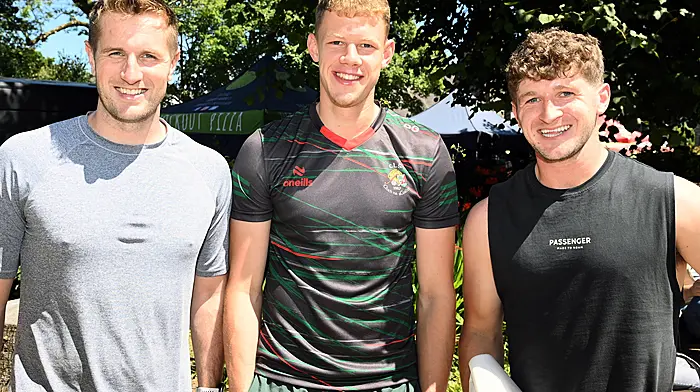 Colm Sheehy and Darragh Gough from Clonakilty with Dylan Scannell from Ballineen having a catch-up on football matters in Clonakilty.  ( Photo: Martin Walsh)