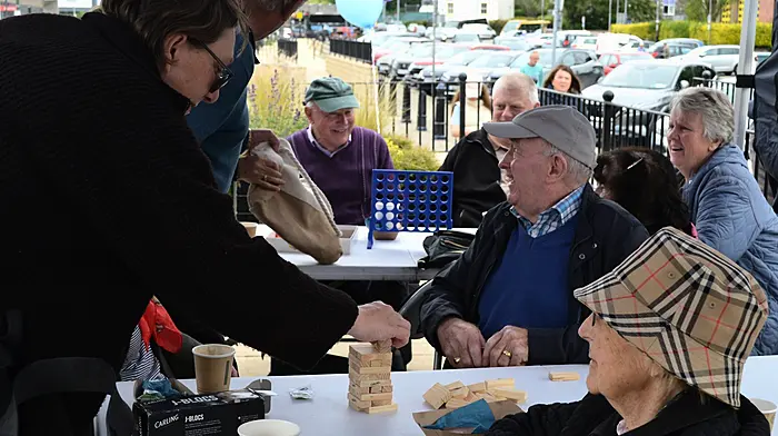 The recently held Age Friendly Party on the square was enjoyed by all those who attended. The event was organised as a celebration of older age and life and featured live music, dance and fun. Live music was provided by 4 Ukes Sake ukulele band, John Cotter, Fergal Conlon, children from St Brendan’s NS, and ballads by Peter Pallas. Many took the opportunity to do some old time waltzing. Free teas and coffees and treats from Diarmaid Murphy’s coffee truck were very popular. The local HSE Primary Care Team provided free health checks and the rain held off long enough to allow everyone to have a great outing.