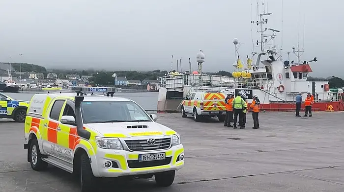 Coast Guard and local Gardaí assist in the recovery of a body from a fishing trawler in Castletownbere Image