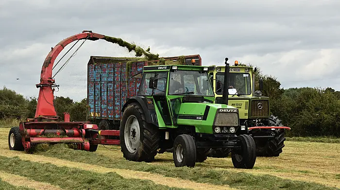 Bold styling of the Deutz DX range Image