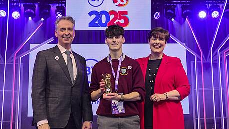 BREAKING: Bandon student Tomás Markey wins individual award at 61st BT Young Scientist of the Year Image