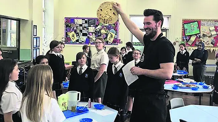 Harry inspiring pupils to hone kitchen skills Image