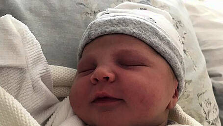 Hurley couple welcome ‘tiny ball of love’ to Dunmanway Image
