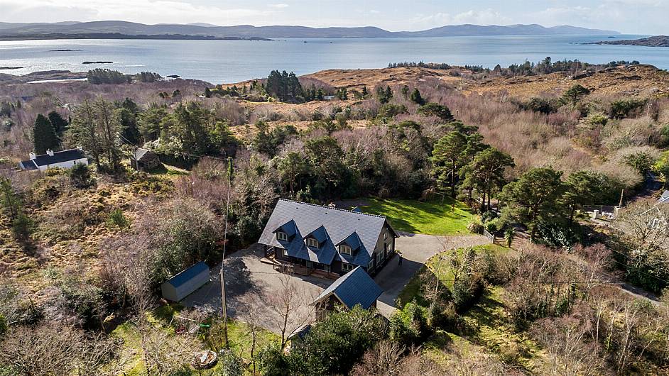 HOUSE OF THE WEEK Four-bed near Glengarriff for €595,000 Image