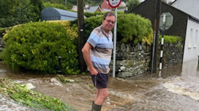 N71 at Rosscarbery reopens after overnight flooding Image