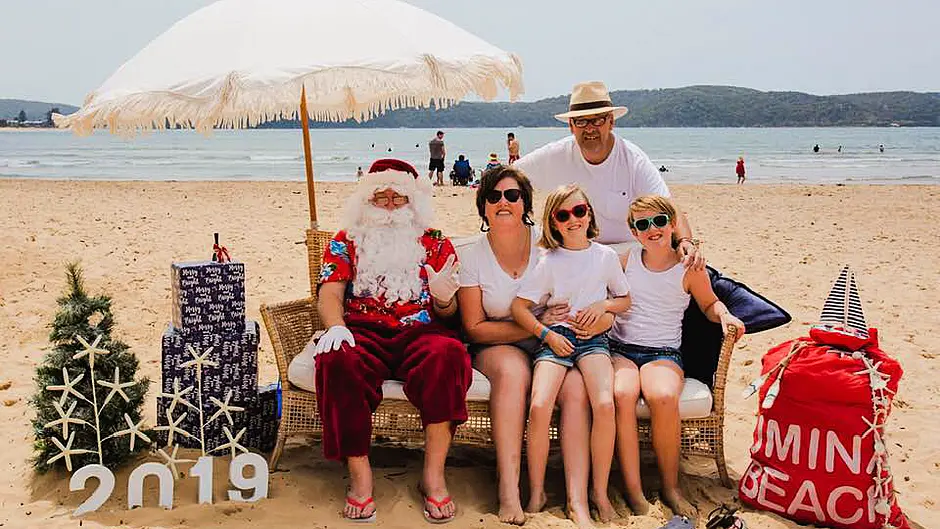 Family keeping a step ahead of Aussie blazes Image