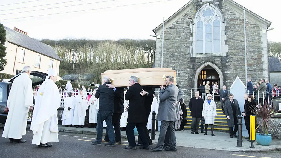 Fond farewells for two popular West Cork priests Image