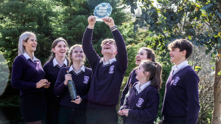 Skibb pupils make waves with light for rowing boats Image