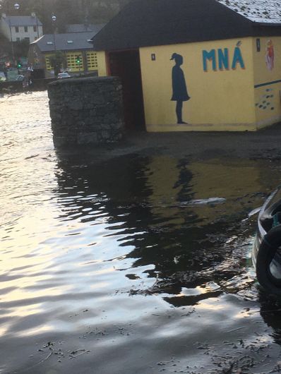 Wind and sea surge warnings issued for coastal areas Image