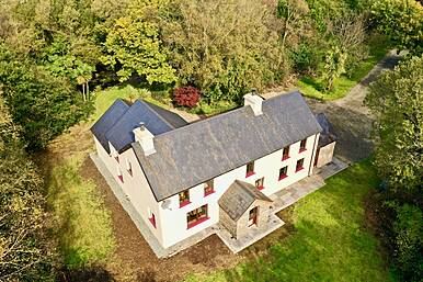 HOUSE OF THE WEEK Ballydehob family home for €525k Image