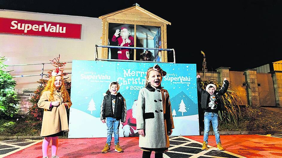 Santa’s grotto in Dunmanway gets drive-through treatment Image