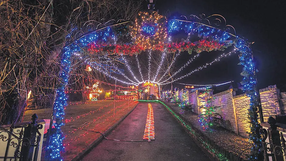 Covid won’t stop O’Callaghans’ lights Image