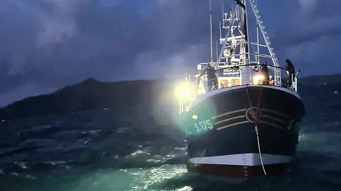 Beara RNLI's late night assist of local fishing vessel Image