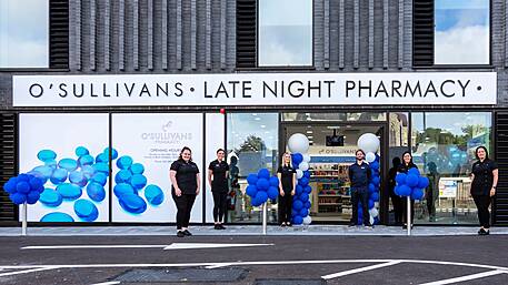 Late-night pharmacy opens in Bandon Image