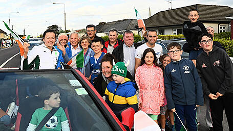 PICTURE GALLERY: Olympic hero Phil Healy is home! Image
