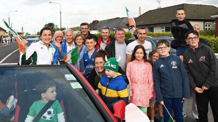 Locals turned out in style in Ballineen on Saturday evening last to welcome Phil Healy home from Tokyo Olympics.
